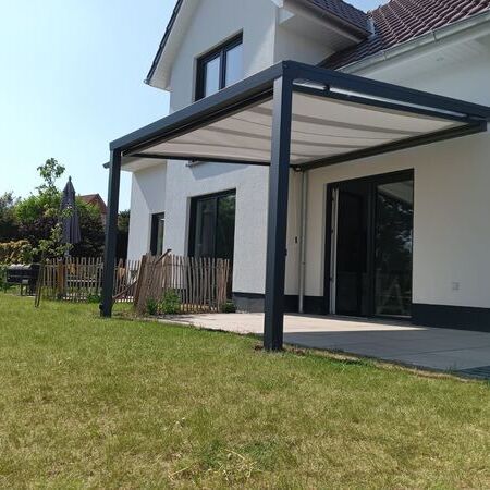 Terrassendach mit Markise